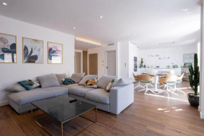 Luxury Apt With Balcony On Famous Rue D'antibes! - Kiss Apartment